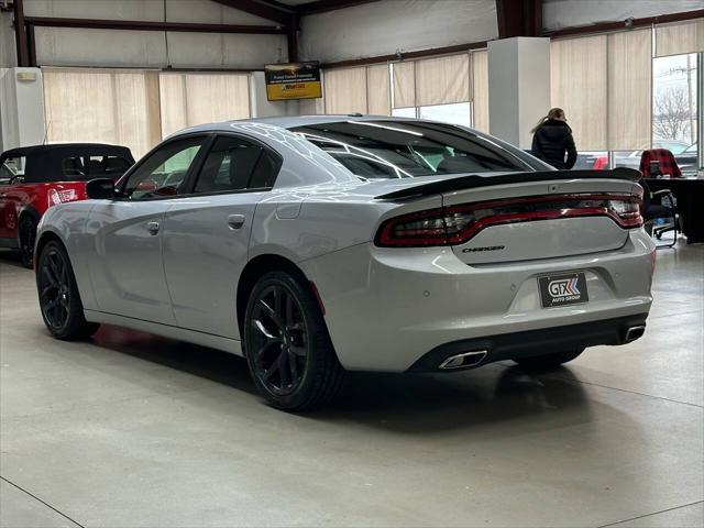 2020 dodge charger sxt