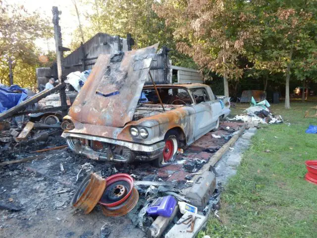 1959 ford thunderbird parts only~fire damage