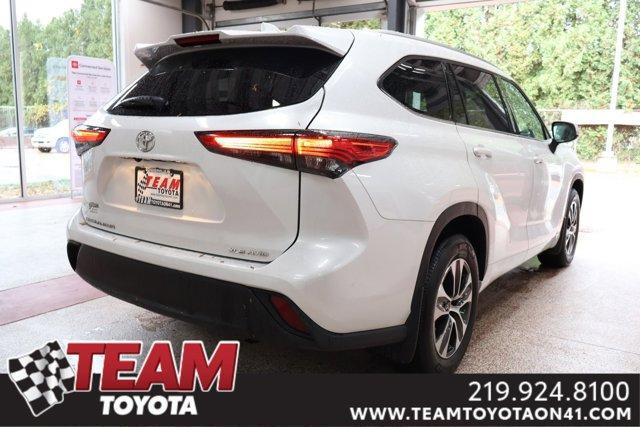 2022 toyota highlander xle