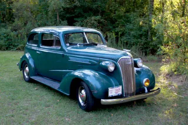 1937 chevrolet sedan - nice dry utah body