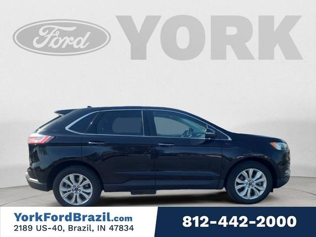 2022 ford edge titanium