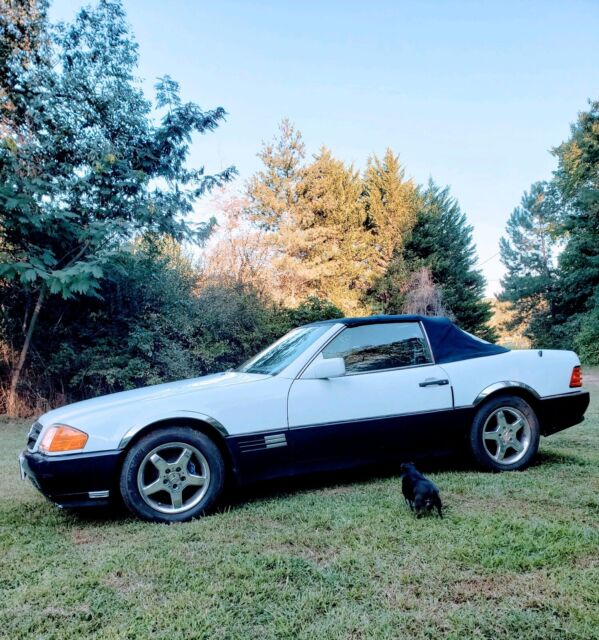1990 mercedes-benz 300-series convertible white rwd automatic 2 door convertible