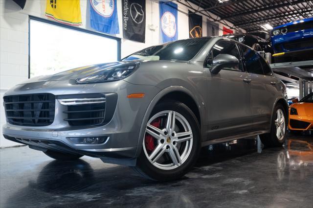 2017 porsche cayenne gts