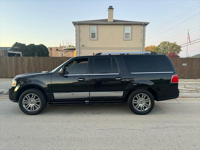 2010 lincoln navigator base