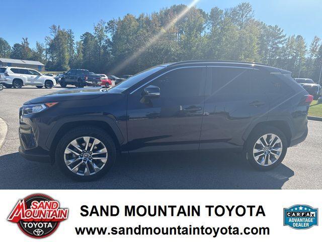2019 toyota rav4 xle