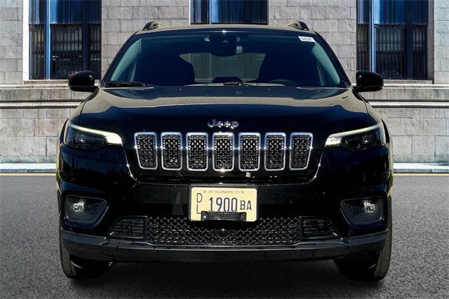 2022 jeep cherokee latitude lux