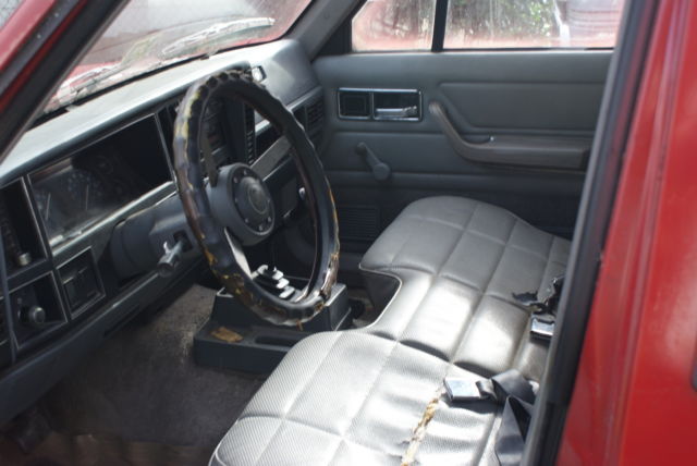 1988 jeep comanche pioneer