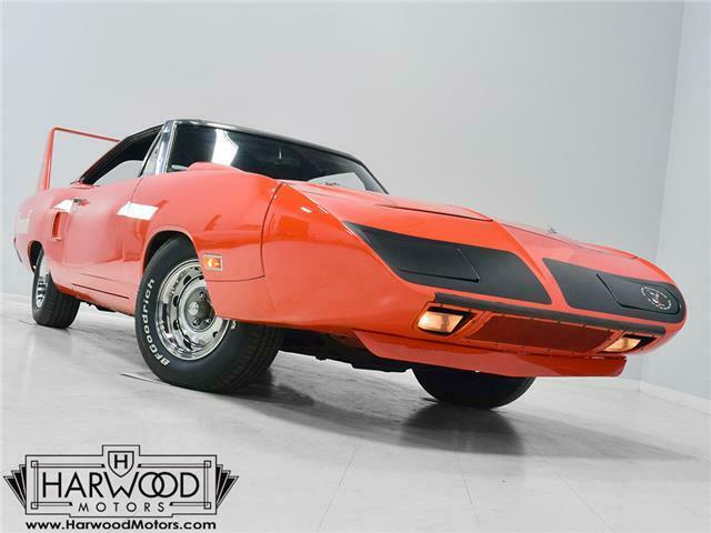 1970 plymouth road runner superbird 28223 miles tor-red 440 cubic inch v8 3-sp