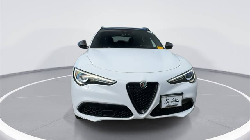 2023 alfa romeo stelvio ti