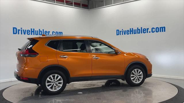 2019 nissan rogue sv