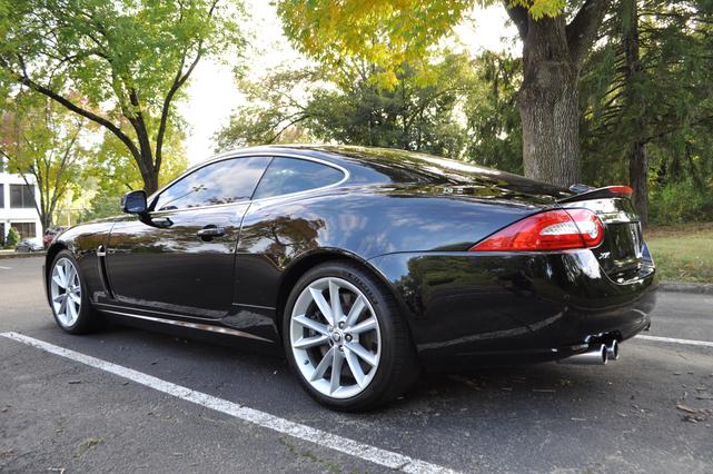 2010 jaguar xkr base