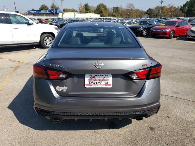 2023 nissan altima sr fwd