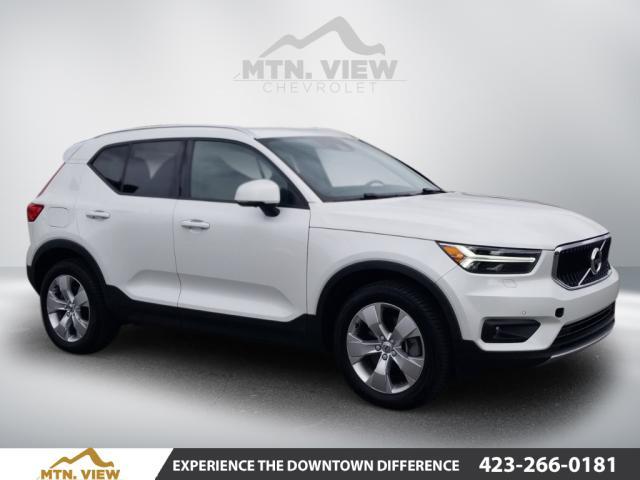 2021 volvo xc40 t5 momentum
