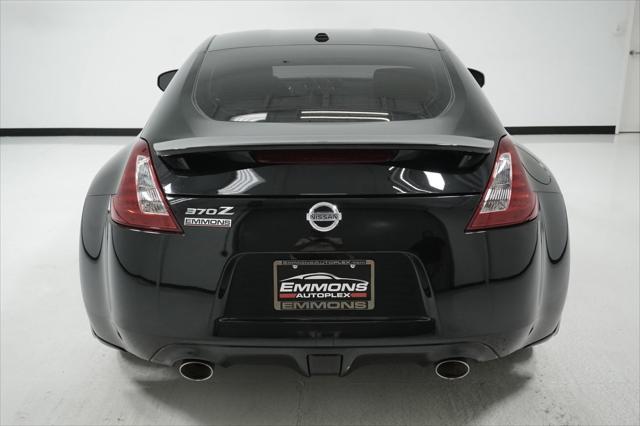 2011 nissan 370z touring