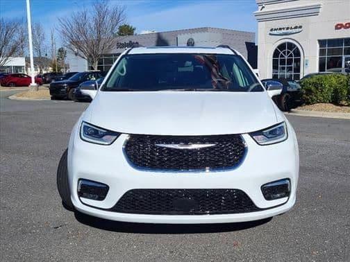 2022 chrysler pacifica limited in fort mill, south carolina