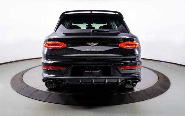 2023 bentley bentayga v8
