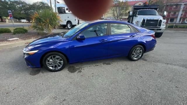 2024 hyundai elantra sel