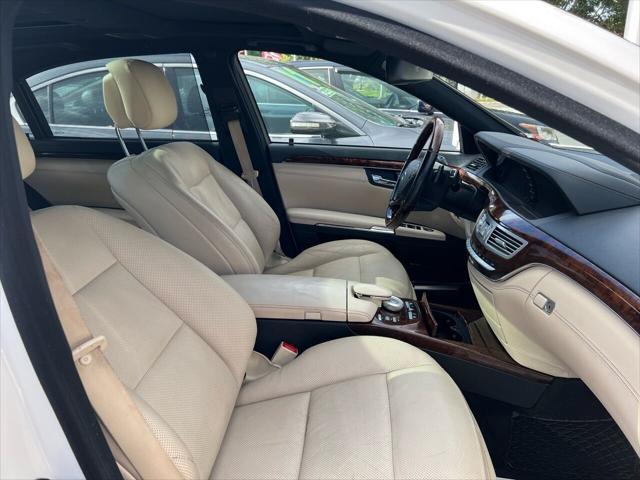 2013 mercedes-benz s-class s 550 4matic awd 4dr sedan