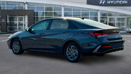 2024 Hyundai Elantra
