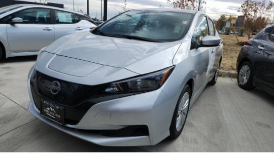 2025 Nissan Leaf