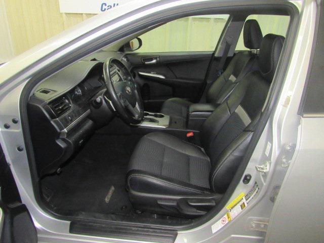 2014 toyota camry se