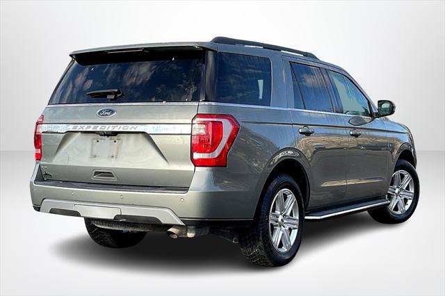 2019 ford expedition xlt