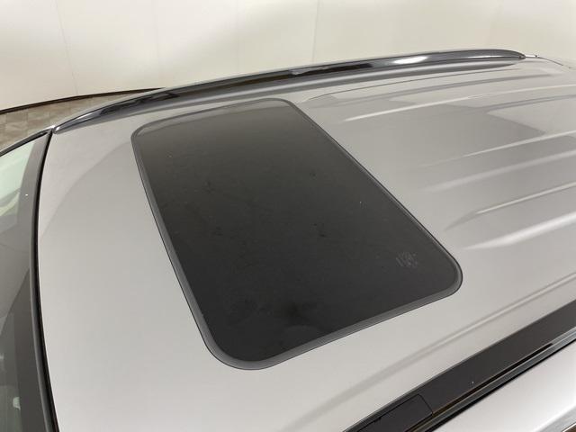 2019 toyota rav4 hybrid xle