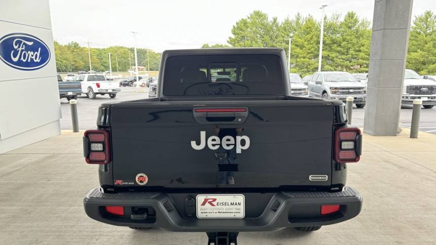 2023 jeep gladiator overland