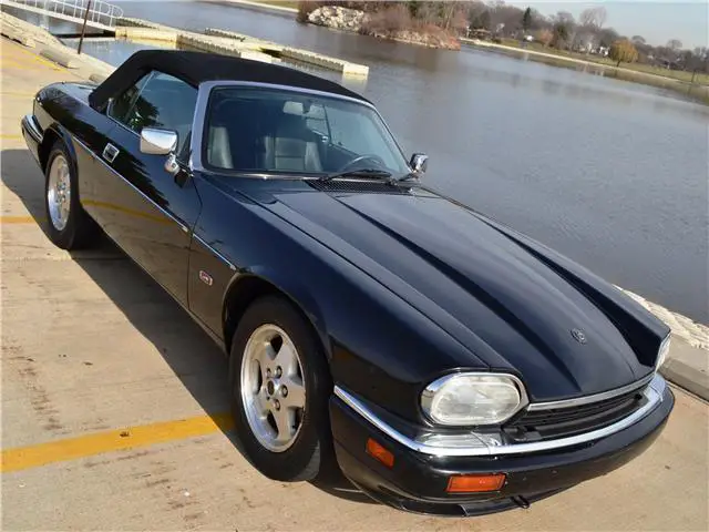 1995 jaguar xjs s6 only 85k orig miles triple black auto mint, ready for spring