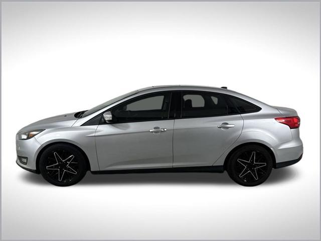 2017 ford focus sel