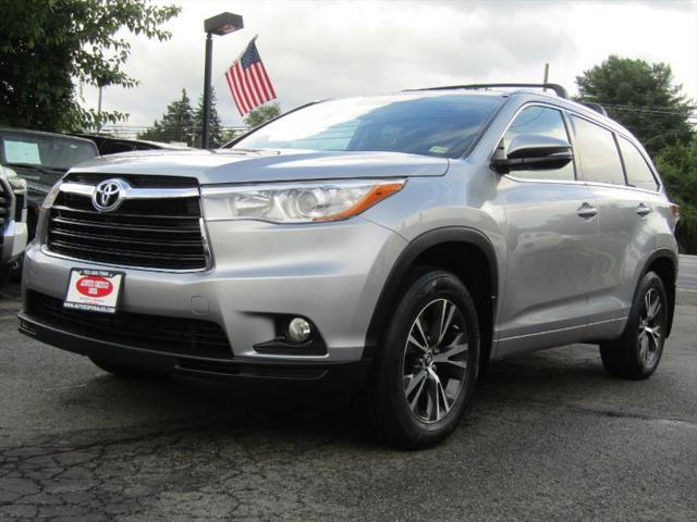 2016 toyota highlander xle