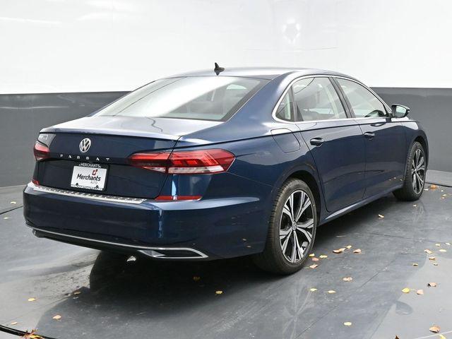 2022 volkswagen passat 2.0t se