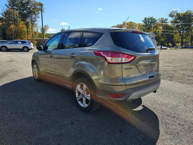 2013 ford escape se