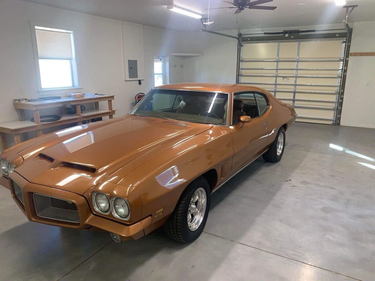 1972 pontiac gto brown