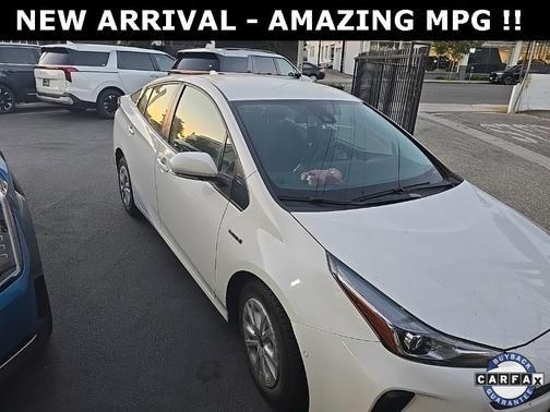 2022 toyota prius