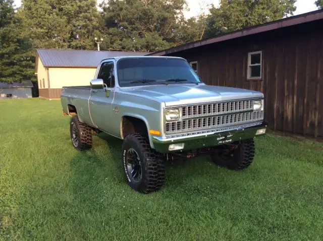 1982 gmc sierra c/k2550 4x4 pickup