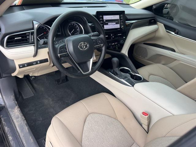 2023 toyota camry le