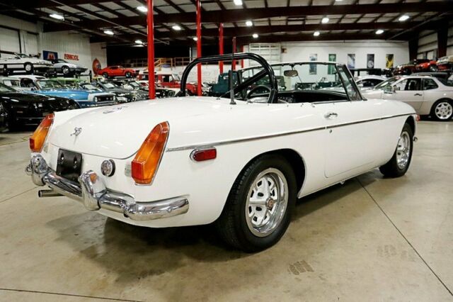 1968 mg b convertible 19212 miles white convertible 1.8l 4-cylinder 4-speed manu