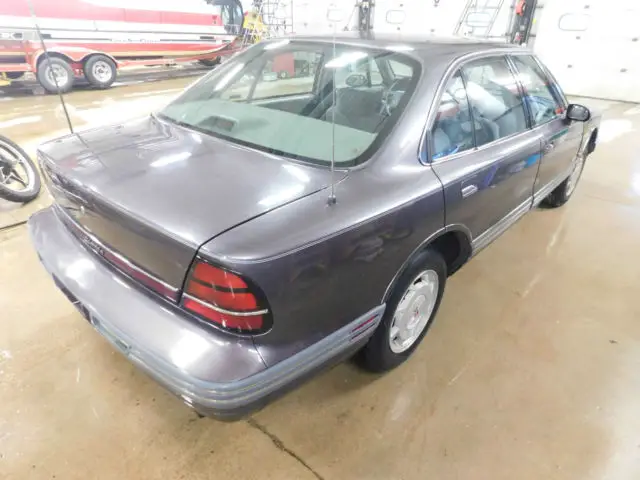 1993 oldsmobile eight-eight royale t1267248
