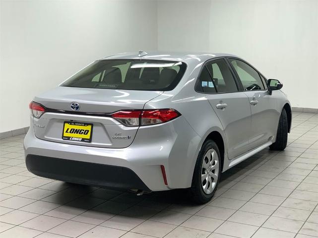 2023 toyota corolla hybrid le
