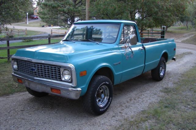 1972 k10 4x4, runs and drives great, use as is or build an awesome rig!