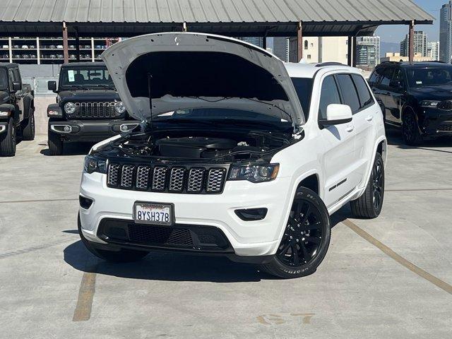 2021 jeep grand cherokee laredo x