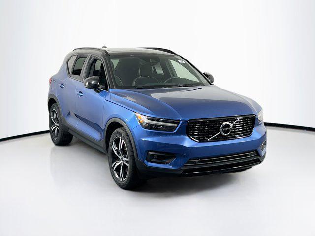 2021 volvo xc40 t5 r-design