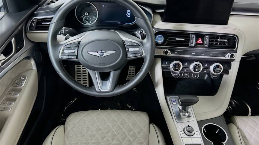 2023 genesis g70 3.3t standard