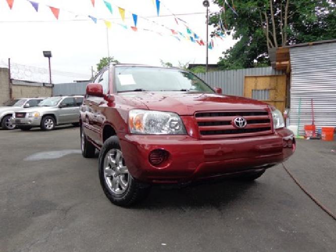 2006 toyota highlander 51k 3row in ridgewood, ny