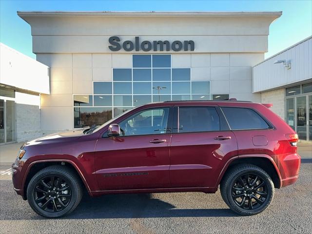 2022 jeep grand cherokee wk laredo x 4x4