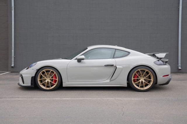 2021 porsche 718 cayman gt4 coupe