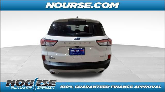 2020 ford escape se