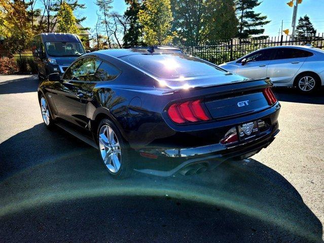 2021 ford mustang gt