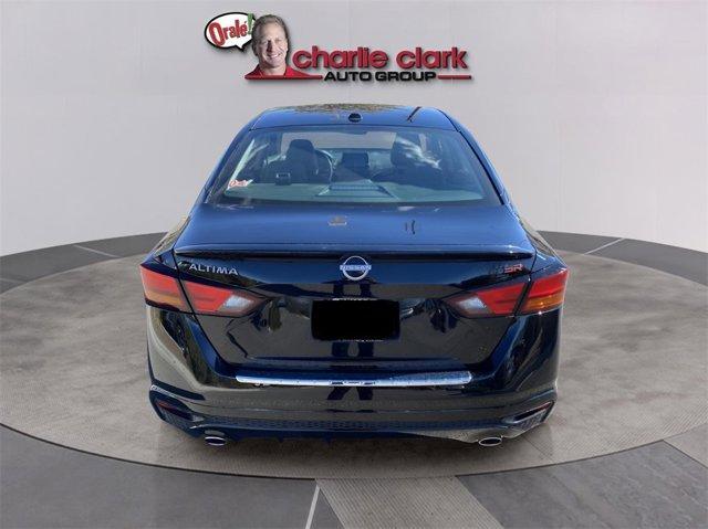 2023 nissan altima 2.5 sr